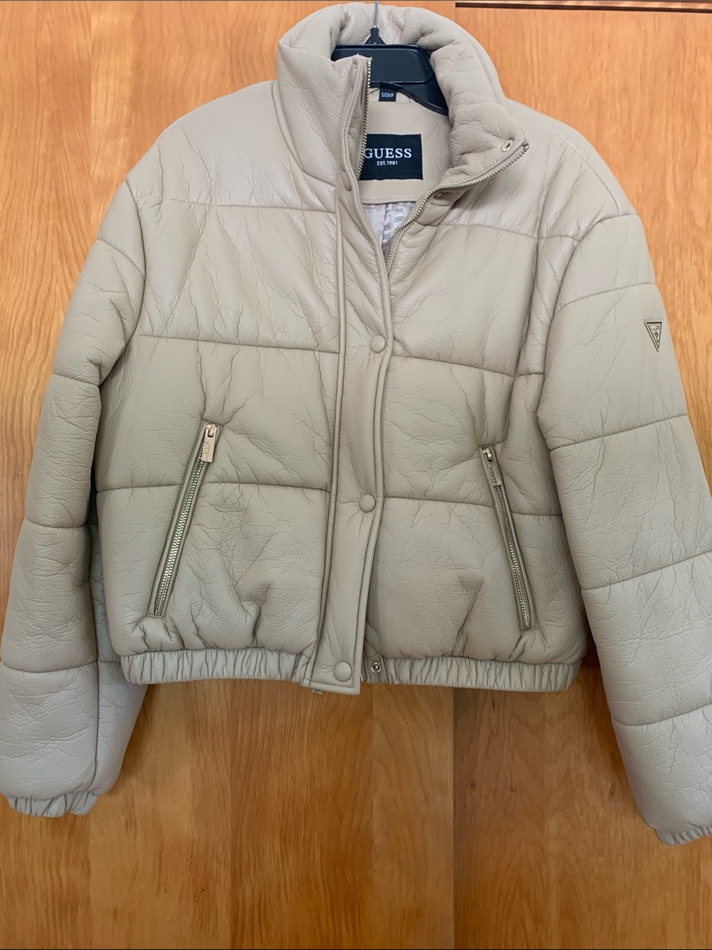 GUESS Neutral Light Taupe Quilted Cropped Faux Leather Cozy Puffer Jacket sz S